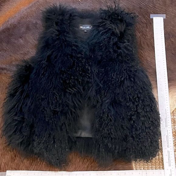 Belle Fare Tibetan Lamb fur black Vest. - Picture 3 of 8